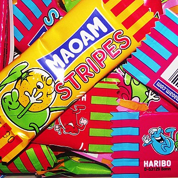 Maoam Stripe Chews tub